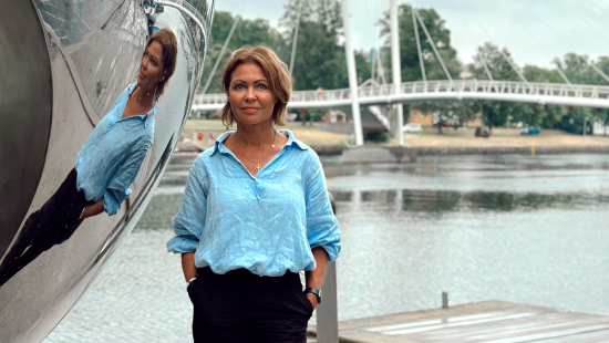 Elisabeth foran Spiralen i Drammen