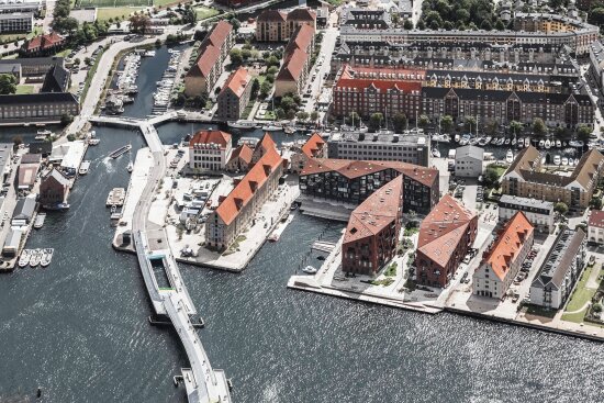 Dronebilder av boliger på Krøyers Plads i København.
