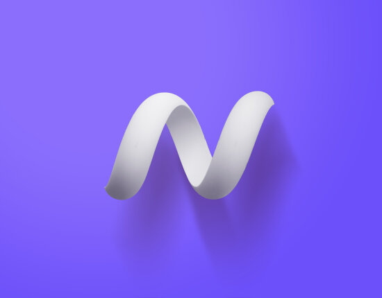 Den nye logoen til Narvesen på lilla bakgrunn