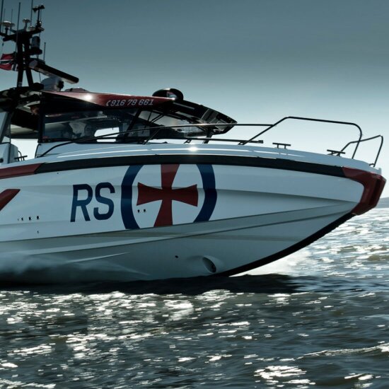 THE NORWEGIAN SEA RESCUE : P-42 SAR