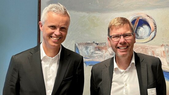 Bilde viser administrerende direktør Tor Inge Hjemdal i DOGA og Andreas Krüger Enge, administrerende direktør i Siva.