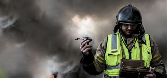 Nano drone i bruk på øvelse i Østfold. Vekten er 18 gram.
Flir / Halogen